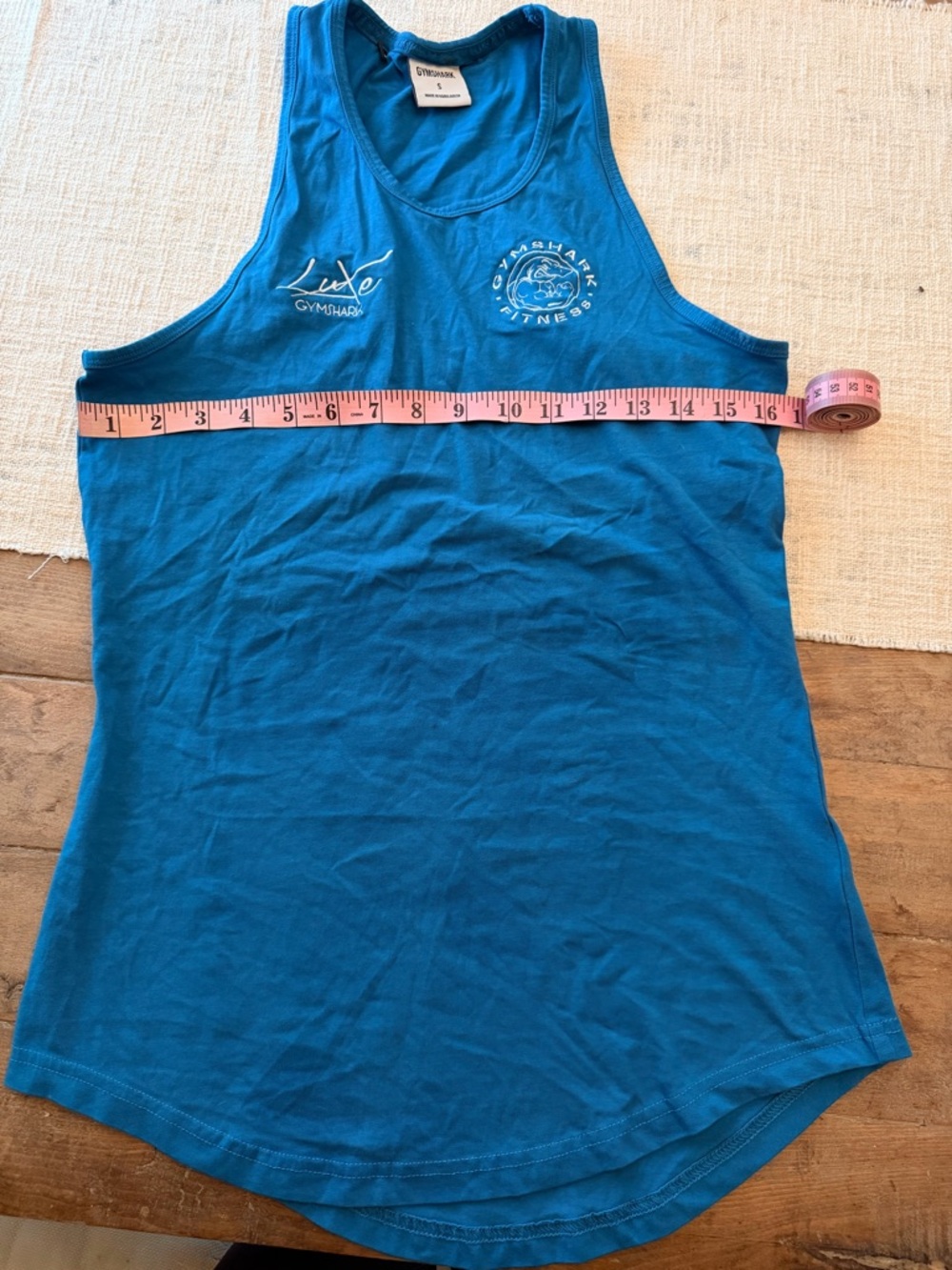 Gymshark Tank bundle - Picture 4 of 4